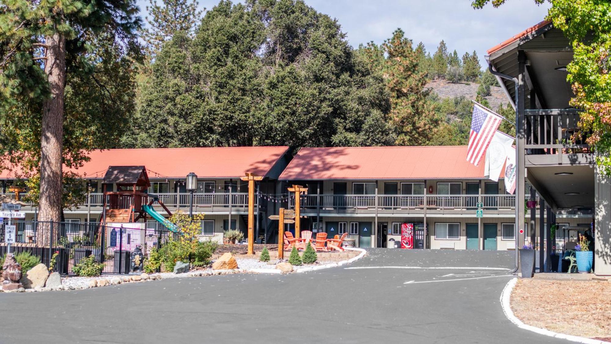 Yosemite Westgate Lodge Groveland Exterior foto