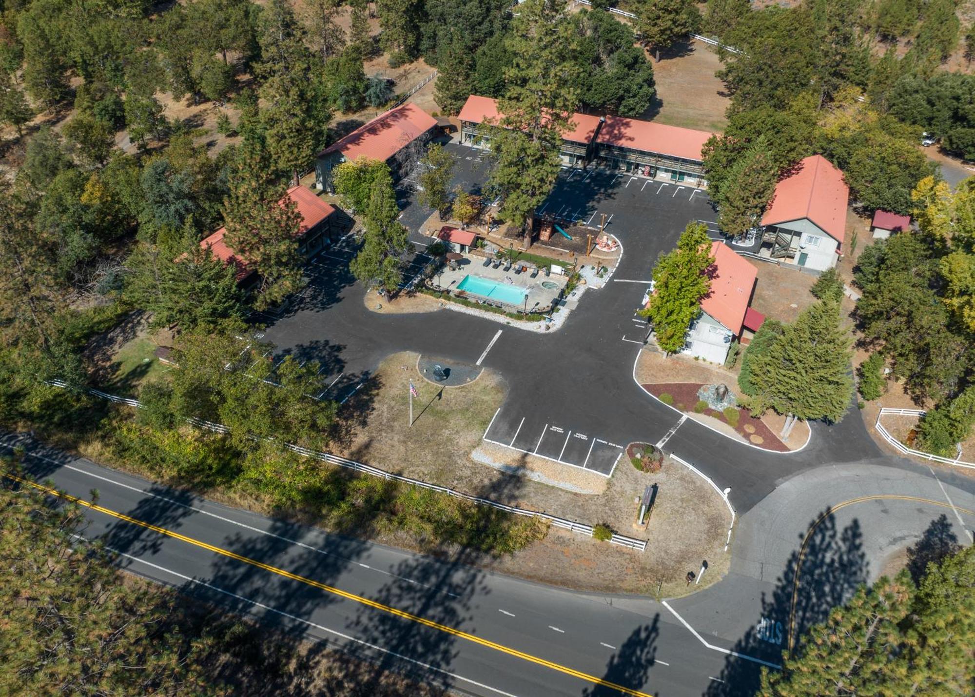 Yosemite Westgate Lodge Groveland Exterior foto
