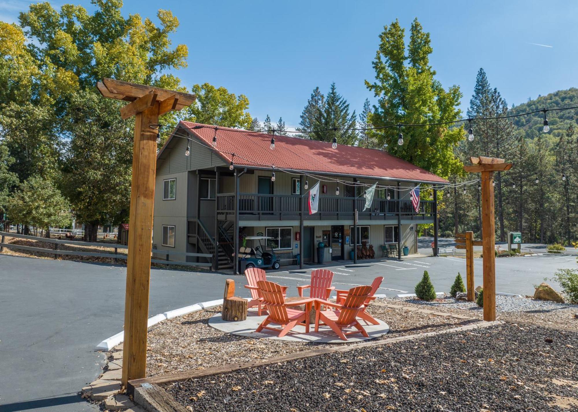 Yosemite Westgate Lodge Groveland Exterior foto